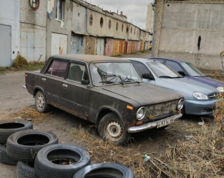 Коричневий ВАЗ 2101, об'ємом двигуна 1 л та пробігом 1000 тис. км за 350 $, фото 2 на Automoto.ua