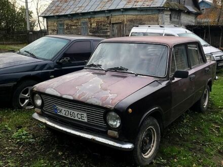 Коричневый ВАЗ 2101, объемом двигателя 1.2 л и пробегом 270 тыс. км за 300 $, фото 1 на Automoto.ua