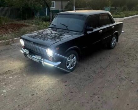 ВАЗ 2101 1983 в Киеве на Automoto.ua Коричневый ВАЗ 2101, объемом двигателя 1.6 л и пробегом 250 тыс. км за 350 $, фото 1 на Automoto.ua