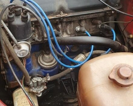 Красный ВАЗ 2101, объемом двигателя 1 л и пробегом 100 тыс. км за 286 $, фото 4 на Automoto.ua