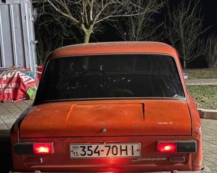 Красный ВАЗ 2101, объемом двигателя 1.2 л и пробегом 3 тыс. км за 404 $, фото 3 на Automoto.ua