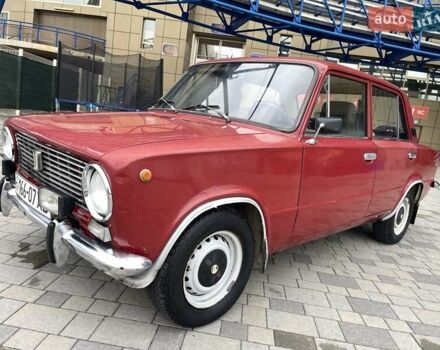 Червоний ВАЗ 2101, об'ємом двигуна 1.2 л та пробігом 67 тис. км за 950 $, фото 2 на Automoto.ua