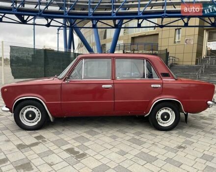 Червоний ВАЗ 2101, об'ємом двигуна 1.2 л та пробігом 67 тис. км за 950 $, фото 5 на Automoto.ua