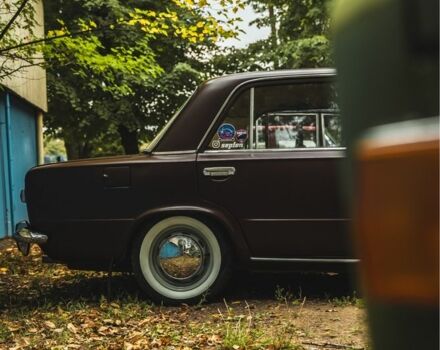 Красный ВАЗ 2101, объемом двигателя 1.5 л и пробегом 1 тыс. км за 800 $, фото 2 на Automoto.ua