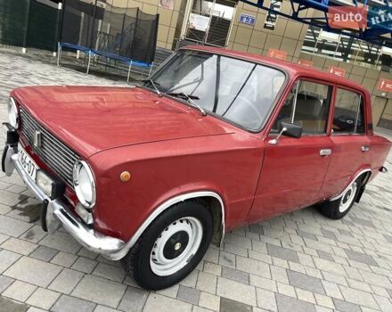 Червоний ВАЗ 2101, об'ємом двигуна 1.2 л та пробігом 67 тис. км за 950 $, фото 3 на Automoto.ua