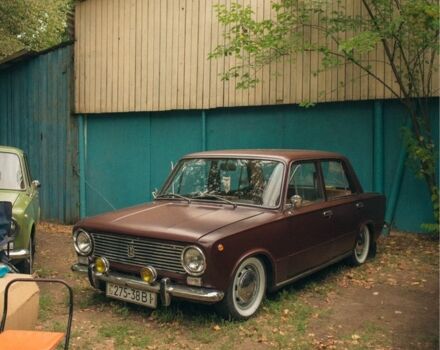 Красный ВАЗ 2101, объемом двигателя 1.5 л и пробегом 1 тыс. км за 800 $, фото 1 на Automoto.ua