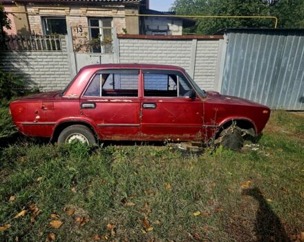 Красный ВАЗ 2101, объемом двигателя 1.2 л и пробегом 2 тыс. км за 2000 $, фото 2 на Automoto.ua