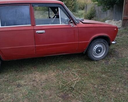 Красный ВАЗ 2101, объемом двигателя 1.2 л и пробегом 3 тыс. км за 528 $, фото 1 на Automoto.ua