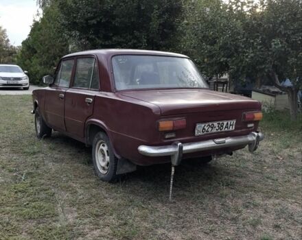 Красный ВАЗ 2101, объемом двигателя 1.2 л и пробегом 50 тыс. км за 308 $, фото 3 на Automoto.ua