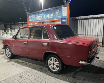 Червоний ВАЗ 2101, об'ємом двигуна 1.5 л та пробігом 250 тис. км за 800 $, фото 2 на Automoto.ua