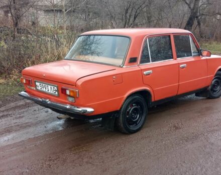 Красный ВАЗ 2101, объемом двигателя 1.3 л и пробегом 330 тыс. км за 514 $, фото 10 на Automoto.ua