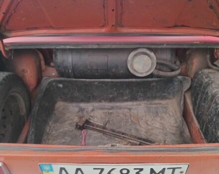 ВАЗ 2101 1976 в Золотоноше на Automoto.ua Красный ВАЗ 2101, объемом двигателя 1.3 л и пробегом 372 тыс. км за 454 $, фото 1 на Automoto.ua