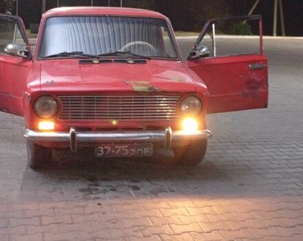 Красный ВАЗ 2101, объемом двигателя 1.5 л и пробегом 2 тыс. км за 286 $, фото 4 на Automoto.ua