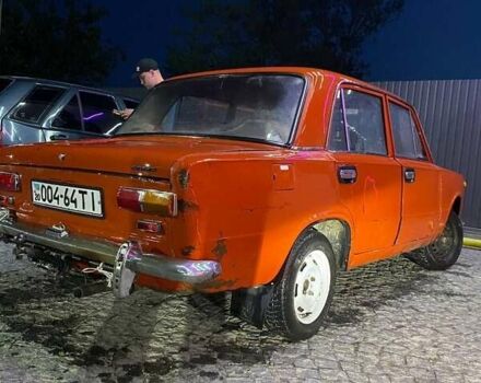 Красный ВАЗ 2101, объемом двигателя 1.5 л и пробегом 600 тыс. км за 219 $, фото 4 на Automoto.ua