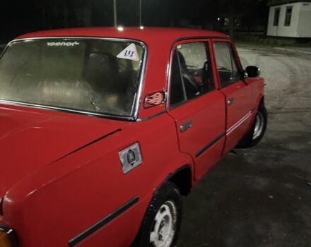 ВАЗ 2101 1976 в Емильчином на Automoto.ua Красный ВАЗ 2101, объемом двигателя 1.3 л и пробегом 120 тыс. км за 324 $, фото 2 на Automoto.ua