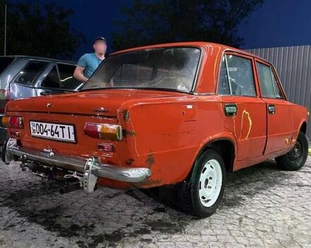 Красный ВАЗ 2101, объемом двигателя 1.5 л и пробегом 600 тыс. км за 219 $, фото 5 на Automoto.ua