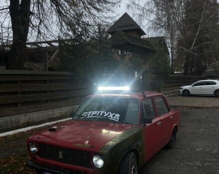 Красный ВАЗ 2101, объемом двигателя 1.5 л и пробегом 50 тыс. км за 1750 $, фото 2 на Automoto.ua