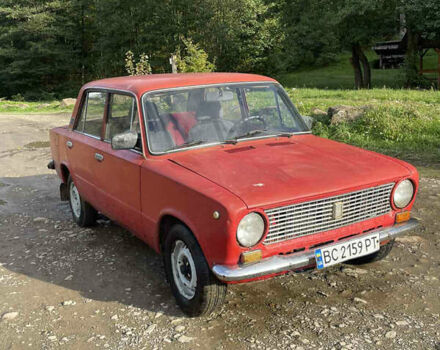 Красный ВАЗ 2101, объемом двигателя 1.3 л и пробегом 100 тыс. км за 500 $, фото 2 на Automoto.ua