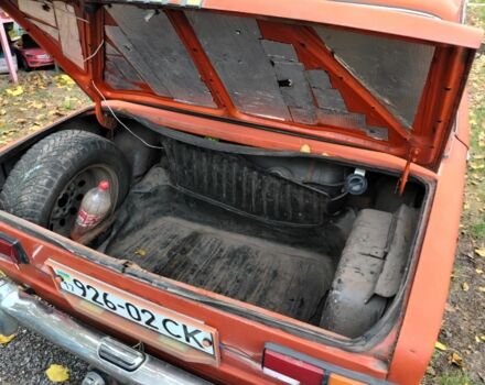 ВАЗ 2101 1977 в Кременчуге на Automoto.ua Красный ВАЗ 2101, объемом двигателя 0 л и пробегом 1000 тыс. км за 597 $, фото 5 на Automoto.ua