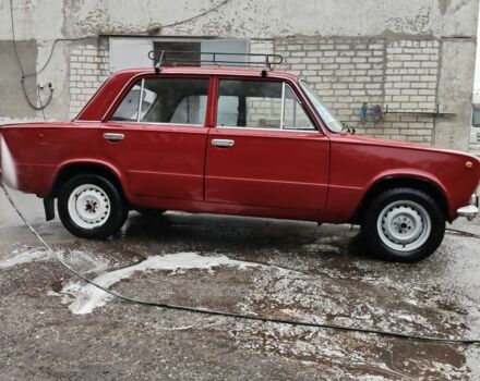 Красный ВАЗ 2101, объемом двигателя 0 л и пробегом 85 тыс. км за 1050 $, фото 1 на Automoto.ua