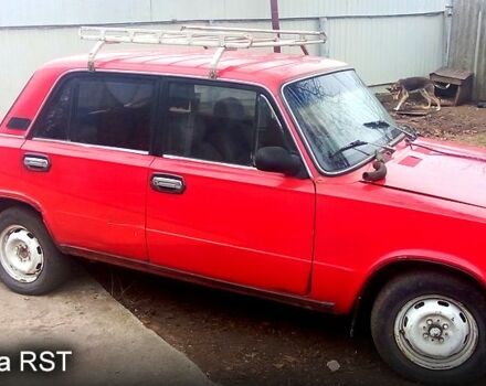 Красный ВАЗ 2101, объемом двигателя 1.3 л и пробегом 70 тыс. км за 500 $, фото 3 на Automoto.ua