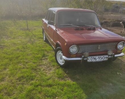 Красный ВАЗ 2101, объемом двигателя 1.6 л и пробегом 12 тыс. км за 646 $, фото 2 на Automoto.ua
