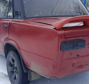 Червоний ВАЗ 2101, об'ємом двигуна 1.7 л та пробігом 250 тис. км за 650 $, фото 3 на Automoto.ua