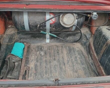 Червоний ВАЗ 2101, об'ємом двигуна 1 л та пробігом 500 тис. км за 214 $, фото 3 на Automoto.ua