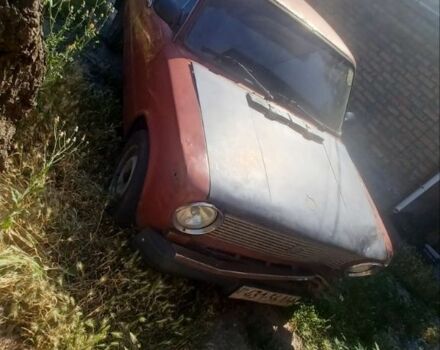 Красный ВАЗ 2101, объемом двигателя 0 л и пробегом 9 тыс. км за 10000 $, фото 2 на Automoto.ua