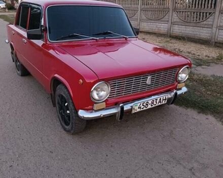 Красный ВАЗ 2101, объемом двигателя 1.2 л и пробегом 75 тыс. км за 869 $, фото 4 на Automoto.ua
