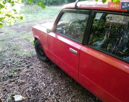 Красный ВАЗ 2101, объемом двигателя 1.3 л и пробегом 333 тыс. км за 605 $, фото 3 на Automoto.ua