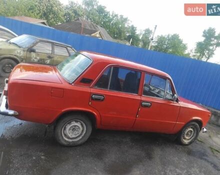 Красный ВАЗ 2101, объемом двигателя 0 л и пробегом 308 тыс. км за 604 $, фото 2 на Automoto.ua