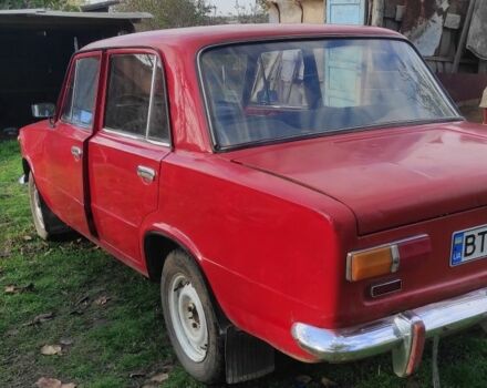 Красный ВАЗ 2101, объемом двигателя 1.1 л и пробегом 3 тыс. км за 1184 $, фото 1 на Automoto.ua
