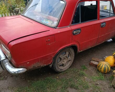 ВАЗ 2101 1979 в Жмеренке на Automoto.ua Красный ВАЗ 2101, объемом двигателя 1 л и пробегом 1 тыс. км за 336 $, фото 4 на Automoto.ua