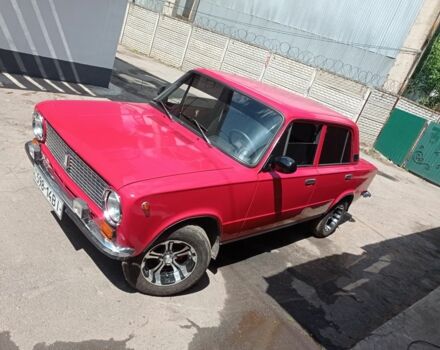 ВАЗ 2101 1979 в Виннице на Automoto.ua Красный ВАЗ 2101, объемом двигателя 1.3 л и пробегом 97 тыс. км за 2400 $, фото 7 на Automoto.ua