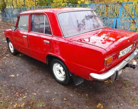 ВАЗ 2101 1979 в Томаковка на Automoto.ua Красный ВАЗ 2101, объемом двигателя 0 л и пробегом 1000 тыс. км за 594 $, фото 2 на Automoto.ua