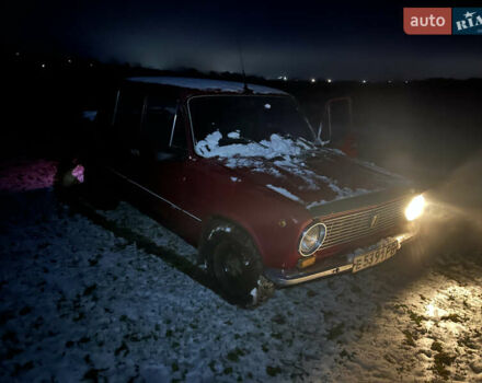 Красный ВАЗ 2101, объемом двигателя 0 л и пробегом 50 тыс. км за 353 $, фото 2 на Automoto.ua