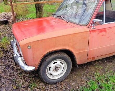 Красный ВАЗ 2101, объемом двигателя 1.2 л и пробегом 5 тыс. км за 378 $, фото 4 на Automoto.ua