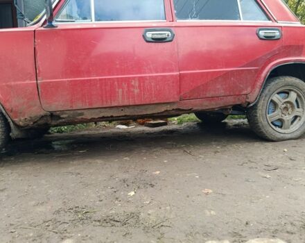 ВАЗ 2101 1979 в Жмеренке на Automoto.ua Красный ВАЗ 2101, объемом двигателя 1 л и пробегом 1 тыс. км за 336 $, фото 2 на Automoto.ua