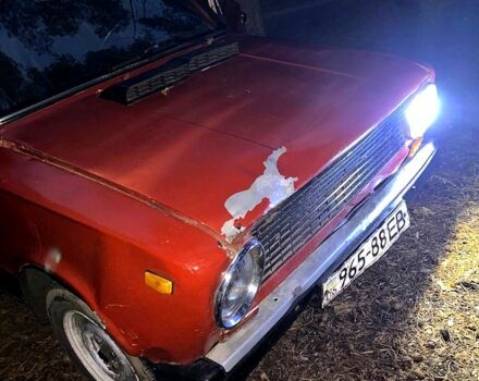 Красный ВАЗ 2101, объемом двигателя 1.3 л и пробегом 303 тыс. км за 350 $, фото 2 на Automoto.ua