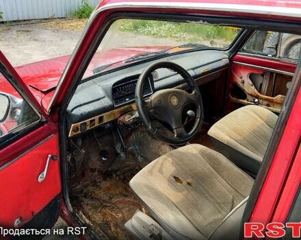 Красный ВАЗ 2101, объемом двигателя 1.6 л и пробегом 300 тыс. км за 300 $, фото 2 на Automoto.ua