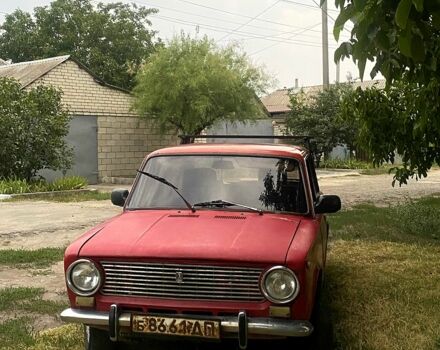 Красный ВАЗ 2101, объемом двигателя 1.3 л и пробегом 87 тыс. км за 500 $, фото 3 на Automoto.ua