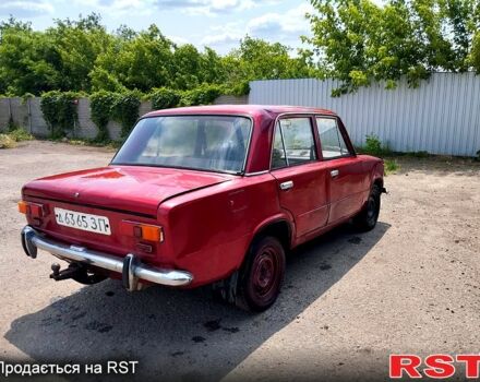 Красный ВАЗ 2101, объемом двигателя 1.6 л и пробегом 300 тыс. км за 300 $, фото 5 на Automoto.ua