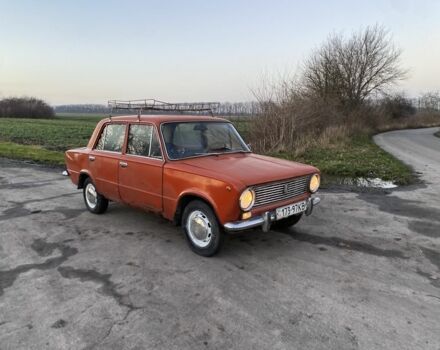 Красный ВАЗ 2101, объемом двигателя 1.2 л и пробегом 156 тыс. км за 450 $, фото 1 на Automoto.ua