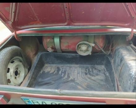 ВАЗ 2101 1980 в Кропивницком (Кировограде) на Automoto.ua Красный ВАЗ 2101, объемом двигателя 1.2 л и пробегом 84 тыс. км за 502 $, фото 10 на Automoto.ua