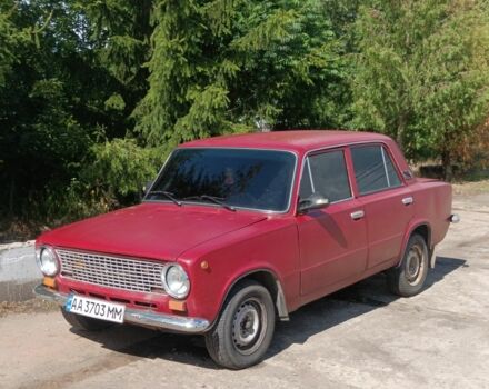 Красный ВАЗ 2101, объемом двигателя 1.3 л и пробегом 9 тыс. км за 558 $, фото 1 на Automoto.ua