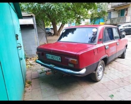ВАЗ 2101 1980 в Кропивницком (Кировограде) на Automoto.ua Красный ВАЗ 2101, объемом двигателя 1.2 л и пробегом 84 тыс. км за 502 $, фото 4 на Automoto.ua