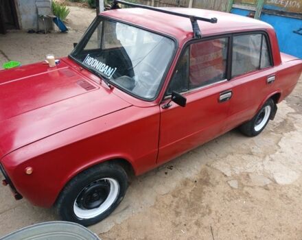 Красный ВАЗ 2101, объемом двигателя 1 л и пробегом 329 тыс. км за 450 $, фото 4 на Automoto.ua