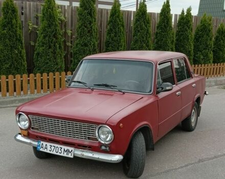 Красный ВАЗ 2101, объемом двигателя 1.3 л и пробегом 9 тыс. км за 558 $, фото 5 на Automoto.ua