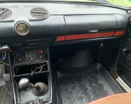 Красный ВАЗ 2101, объемом двигателя 1.3 л и пробегом 320 тыс. км за 650 $, фото 12 на Automoto.ua